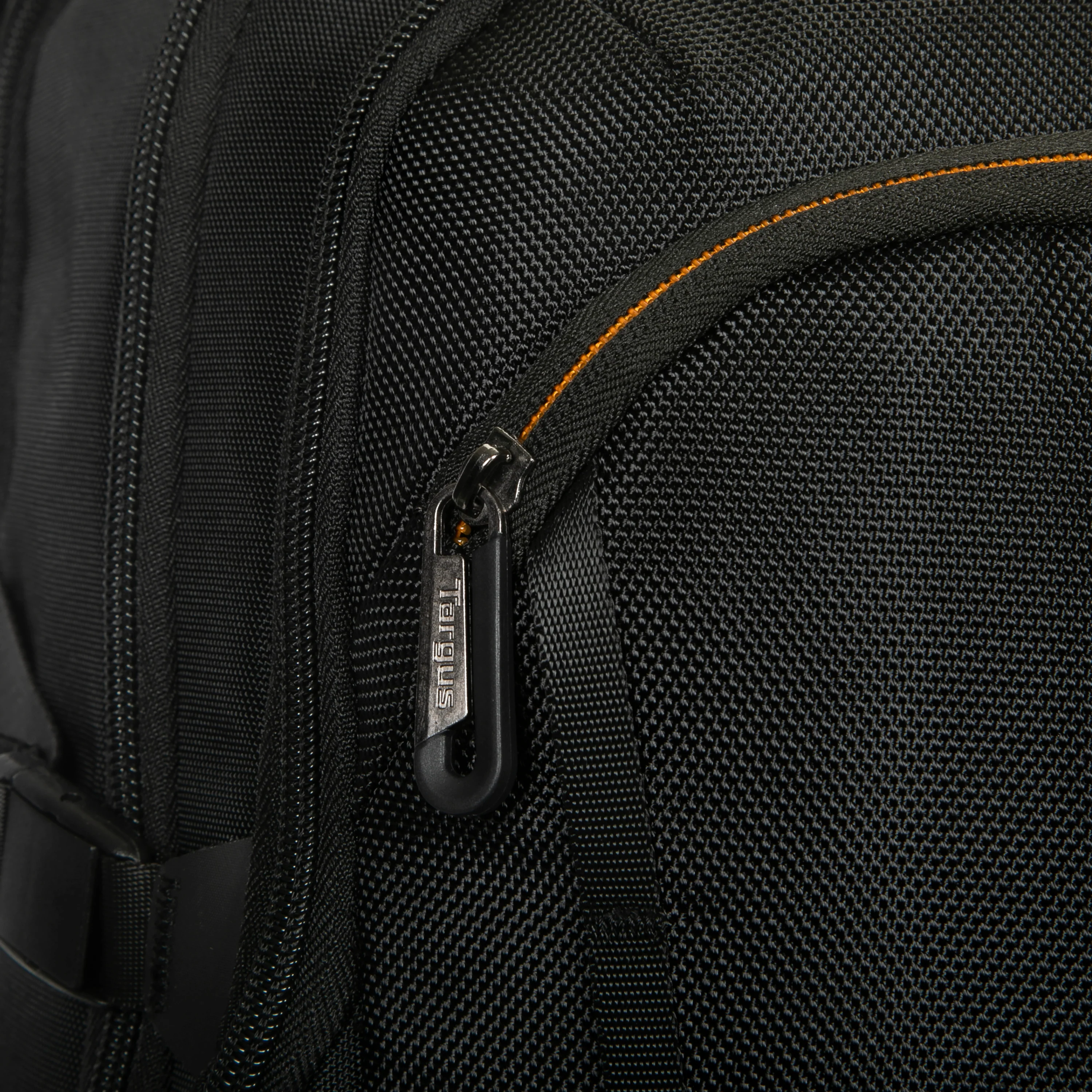 17” Voyager EXP Travel Backpack - Image 15